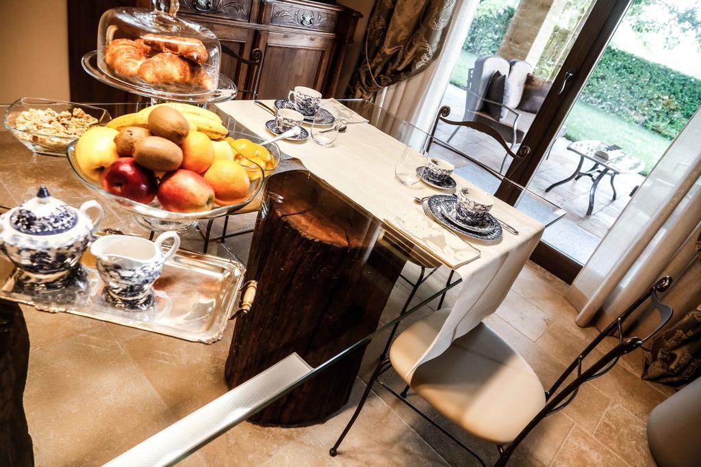 Bed and Breakfast Cascina Cortine Guarene Exterior foto