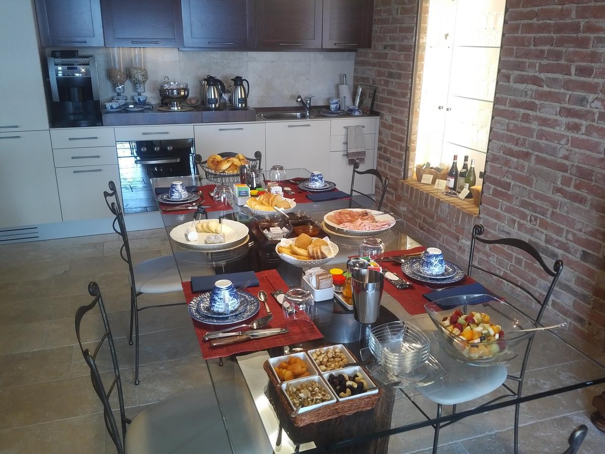 Bed and Breakfast Cascina Cortine Guarene Exterior foto